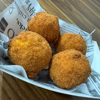 Bolas de cheddar