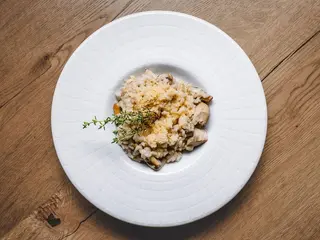 Різотто з куркою та печерицями (280g)