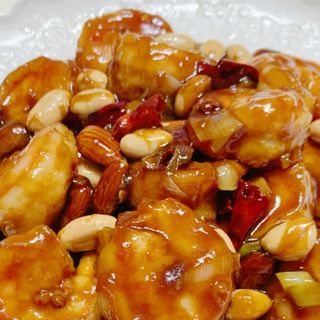 Langostinos con almendras