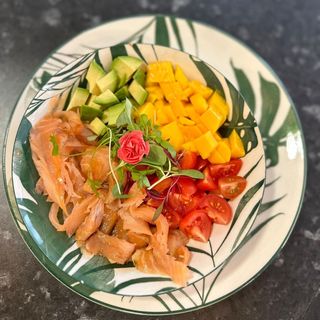 Bowl Tártaro de Salmão