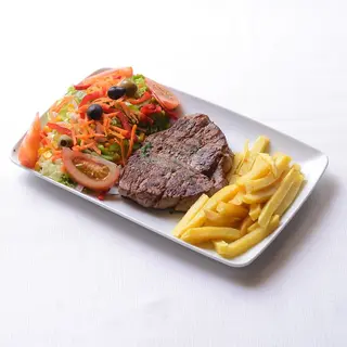 Lomo Alto Con Rúcula Y Parmesano