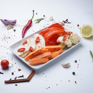 Мариновані овочі "Василеві"  (200г)