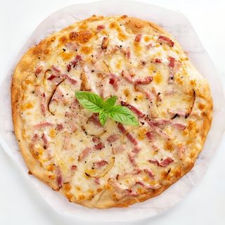 Pizza Carbonara - Paso