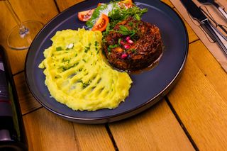 Pulled porc cu piure