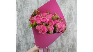 მალინისფერი სპრეი ვარდი