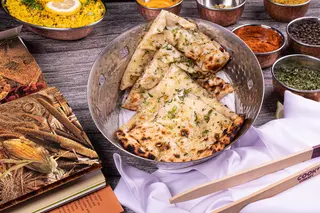 Cheese Naan