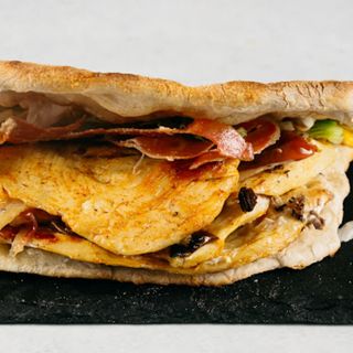 Piletina Americano u pizza tijestu