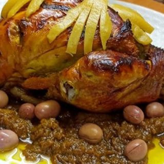  نص دجاجه محمرة بالدغميرة 1/2