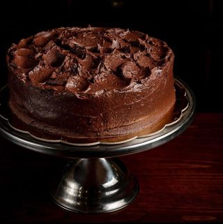 Devil's food cake