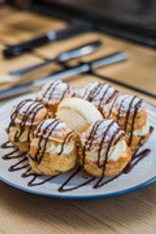 Profiterole Vanilla Choco