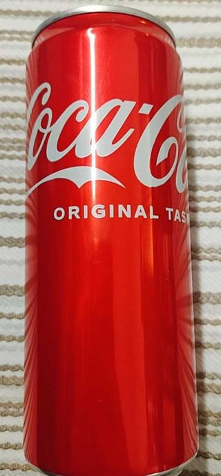 Coca-Cola in lattina 33 cl