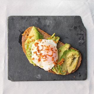 Oval toast masa madre