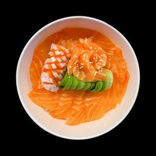 61.Chirashi sake don