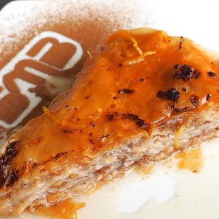 Домашна баклава с орехи 150 гр.