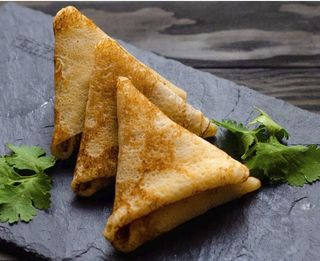 Նրբաբլիթ հավով և սնկով