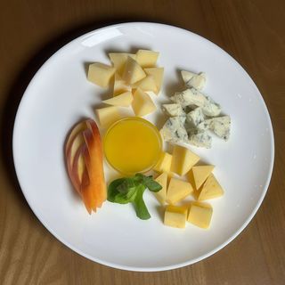 Сирне асорті (150/30/25г)