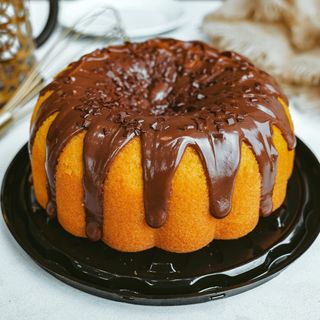 Bolo Vulcão de Cenoura (Aprox. 1,25kg)