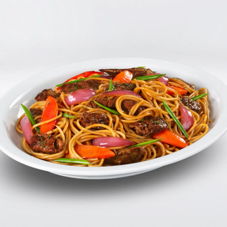 Tallarín Saltado De Ternera