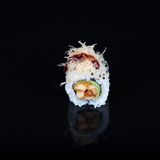 143. Uramaki Pollo Tempura (8 Pzs.)