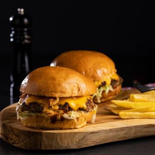 ორმაგი ჩიზბურგერი