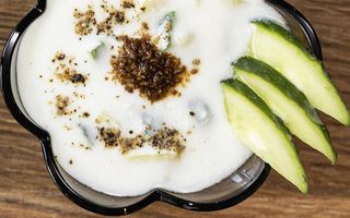 Raita cu castraveți