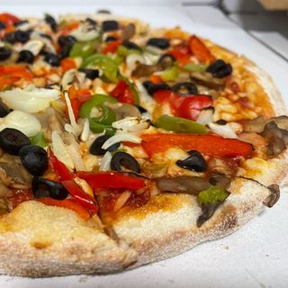 Pizza Vegetal (Mediana)