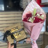 Bouquet de fleurs et choucoula 