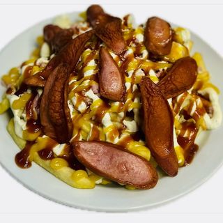 Papas El Taro + Salchichas