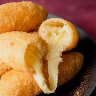 CARIMAÑOLA DE QUESO