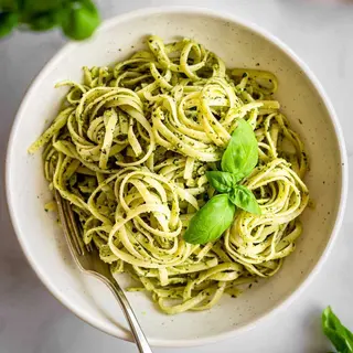 Spaghetti al pesto