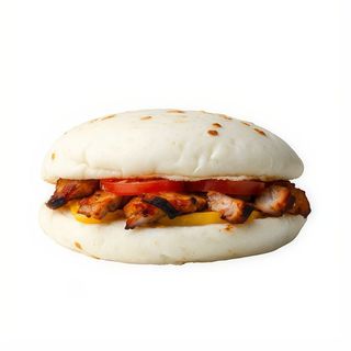 Arepa De Cerdo Asado Con Tomate (1 Ud.)