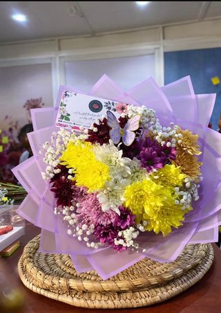 CHRYSANTHEMUMS BLISS