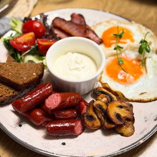 ინგლისური საუზმე /English Breakfast