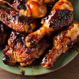 Flaming BBQ Chicken de pollo picante  más 1 patatas y 1 bebida