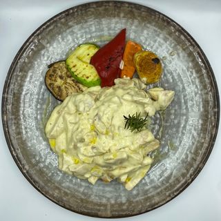 Piletina u  sosu od parmezana  450 gr