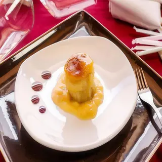 Piononos Con Natilla (1 Ud.)