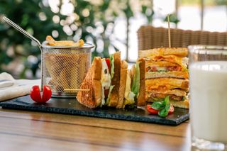 Club sendvič sa jastogom 280gr