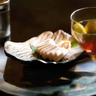 Sashimi de pez mantequilla