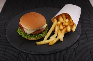 Бургер (свинина-яловичина) (230/50г)