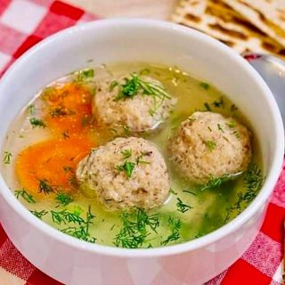 Soup with meatballs 300gr