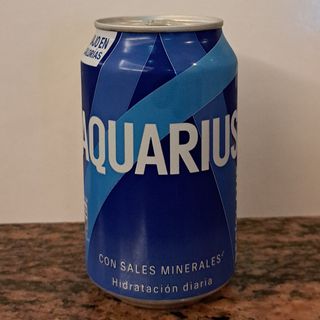 Aquarius limón 