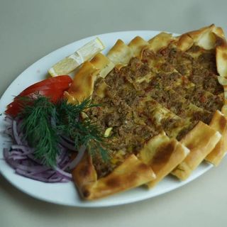 Пиде с фаршем