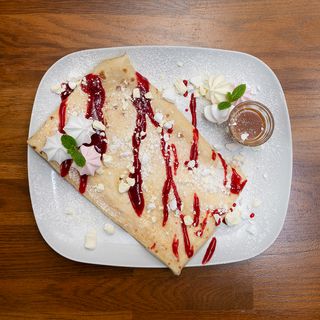 Z mascarpone i malinami