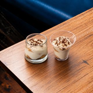 tiramisu café