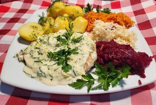 Schab w sosie porowym