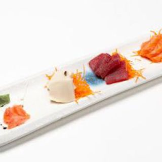 218. Sashimi Variado (9 Uds.)