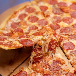 პიცა პეპერონი 37 სმ