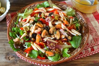 Салат з індичкою та цитрусом (250г)