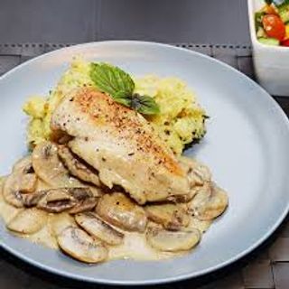 Suprême De Poulet Sauce Au Choix