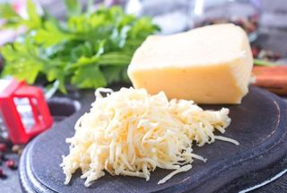 Kačkavalj porcija 200g